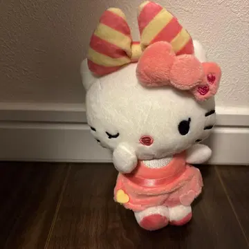 헬로키티 봉제 인형