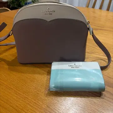 케이트 스페이드 숄더백과 지갑 세트