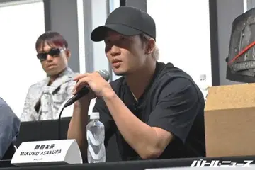 아사쿠라 미쿠루 착용 모델 캡 블랙