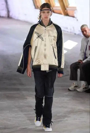 sacai 스카잔 아이보리/그린