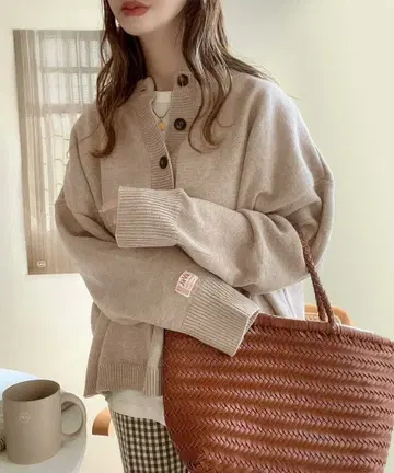 [ JaVa 자바 콜라보 ] 쾌적하고 넉넉한. 2way 헨리 니트