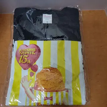 파미치키 15주년 기념 T셔츠 M과 L 사이즈 합계 2점