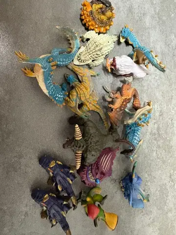 몬스터 헌터 피규어 모음