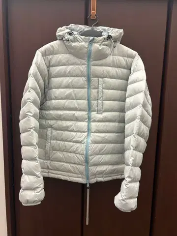 LETTERCOMO Surf Wind Light Padding