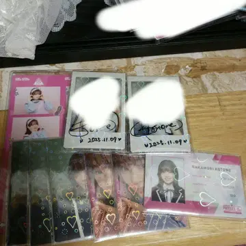 미코토네 나카모리 코토네 친필 사인 폴라로이드 트레이딩 카드