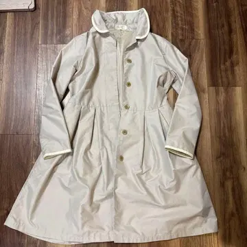 키타무라 모토마치 베이지 트렌치코트 38 사이즈