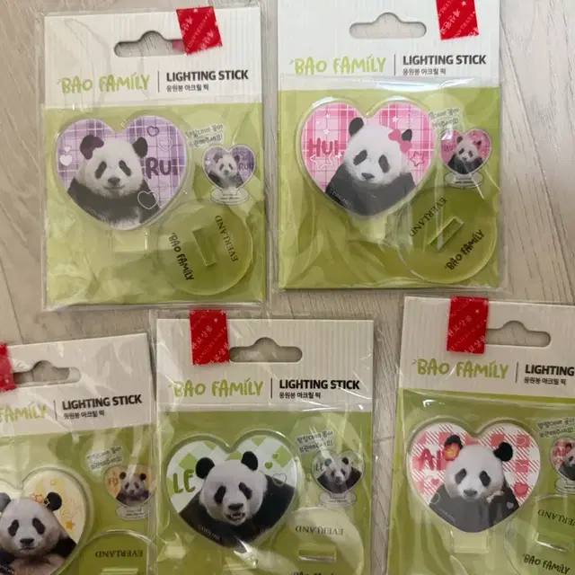 (미개봉새상품) 에버랜드 바오패밀리 응원봉 아크릴픽 일괄
