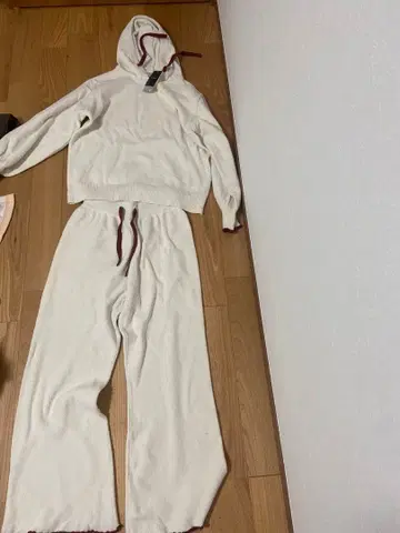 AZUL 룸웨어 택 포함