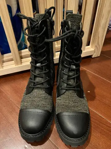 비바이야 발수 가공 [Florence] 라운드토 러그 밑창 앵클부츠