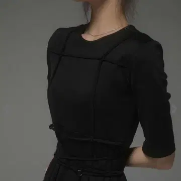 MELT THE LADY 틱 하네스 드레스 블랙