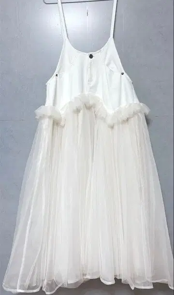 LA BELLE ETUDE 볼륨 데님 튤 살로펫 원피스