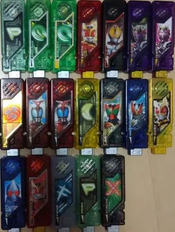 가면라이더 더블 가이아 메모리 19개