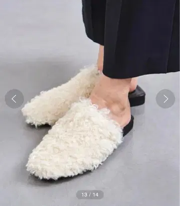 36 새상품급 UNITED ARROWS 애로우즈 인조 모피 슬립온 뮬