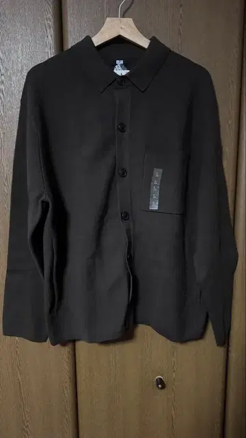 유니클로 밀라노 리브 셔츠 가디건 38 다크 브라운 L 사이즈