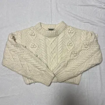 NKNIT 아이보리 케이블 니트 스웨터 크롭