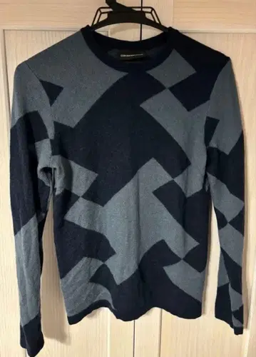 Sullen archive emporio armani 니트 스웨터