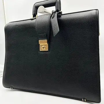 새상품급 닥스 더플 백 체크 주름 가죽 블랙 A4 수납 가능