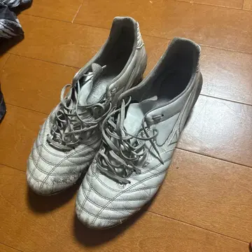 모나르시다 NEO 축구화 화이트