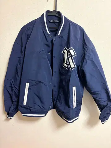 네이비 나일론 자켓 스냅 버튼