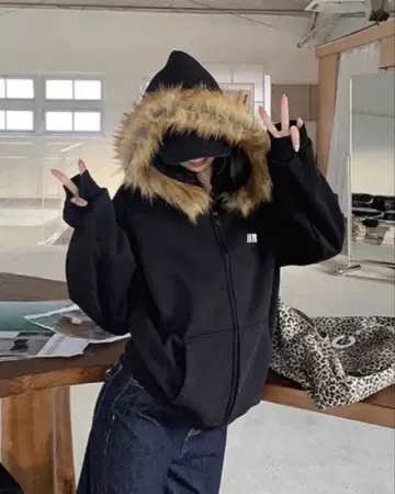 LADY LIKE 속기모 퍼 후드 루즈핏 후드 맨투맨