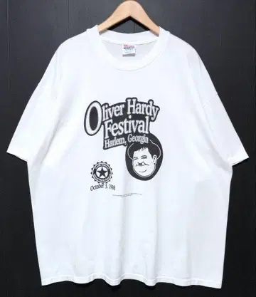 VINTAGE Oliver Hardy Festival Hanes 티셔츠