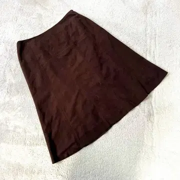 [엠 제임스] (70cm) 스웨이드 플레어 스커트 다크 브라운