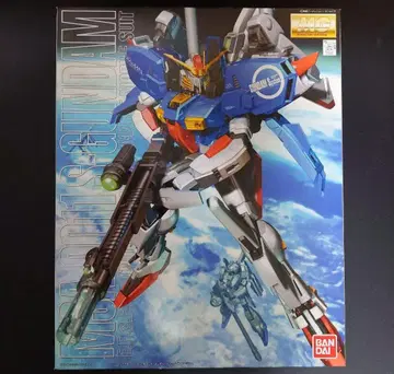 반다이 MG S 건담