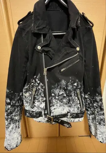 CIVARIZE 가공 데님 라이더 자켓