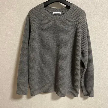 어태치먼트 브리티시 울 니트 크루넥 풀오버