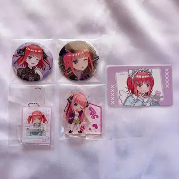 5등분의 신부 나카노 니노 캔뱃지 카드 아크릴 스탠드 굿즈 묶음 판매
