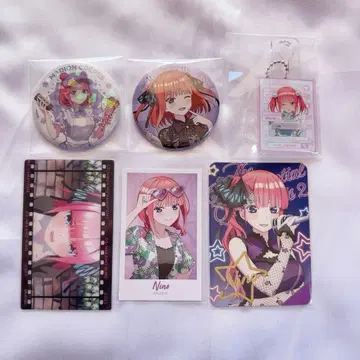 5등분의 신부 나카노 니노 캔뱃지 카드 굿즈 묶음 판매