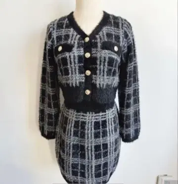 VidaRoseo 니트 셋업