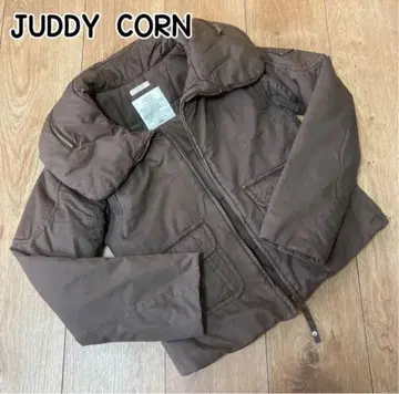 JUDDYCORN 숏 기장 다운 자켓