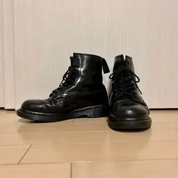 닥터마틴 1460 MONO 8홀 부츠