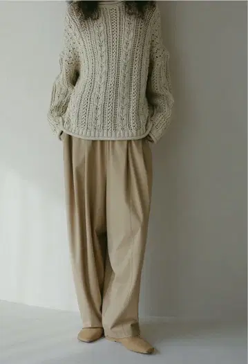 ETRETOKYO 택 포함 새상품 핀턱 이지 팬츠 라이트 베이지