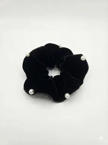 벨벳 펄 스크런치 블랙