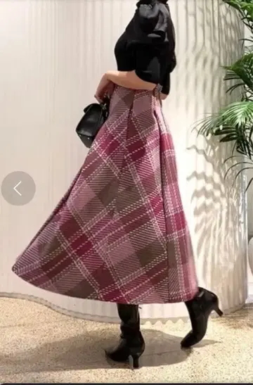 스나이델 Snidel 로빙 플레어 스커트 셀포드 노엘라