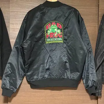 90s BAD FROG BEER 나일론 바시티 자켓 US L 사이즈