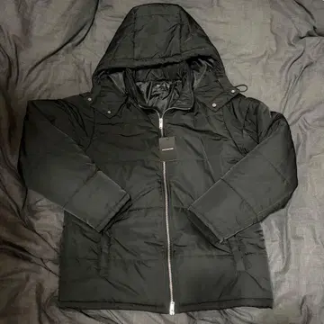 [ 미사용 새상품 ] JACKROSE 블랙 다운 자켓 L 택 포함