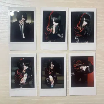 마미레타 카루. 폴라로이드 6장 세트