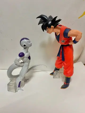 드래곤볼 프리저 손오공 A상 피규어