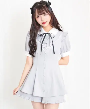 시크릿허니 그레이 스트라이프 셋업