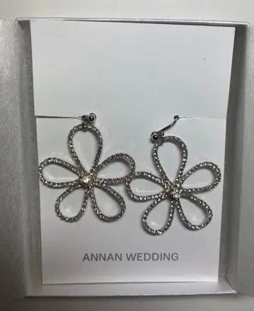ANNAN WEDDING 플라워 귀찌 앙난 웨딩