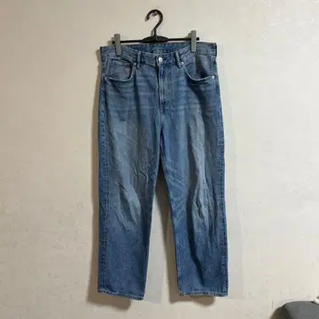H&M LOOSE 34/30 라이트 블루 배기 데님