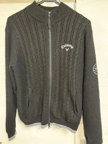 Callaway 블랙 아우터 니트
