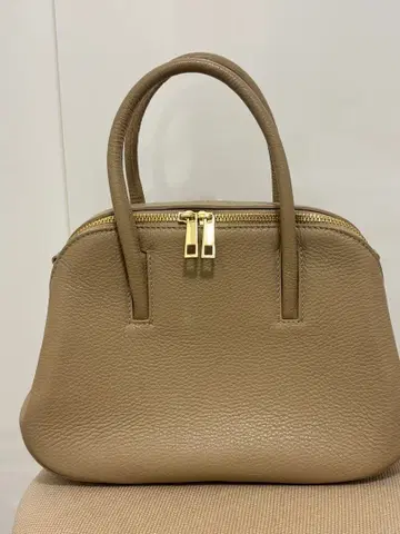 Milos 숄더백 베이지 보스턴 백