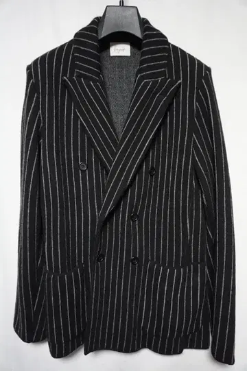 [새상품급] Finjack 핀잭 니트 테일러드 자켓 사이즈 S