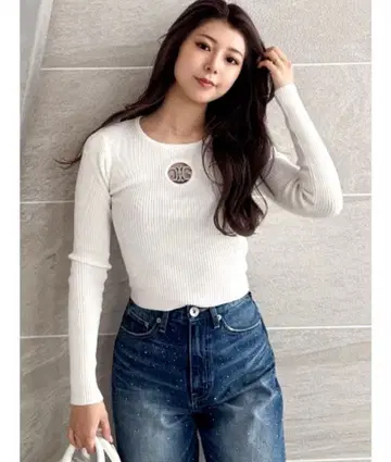 제이다 G Y D A 긴팔 화이트