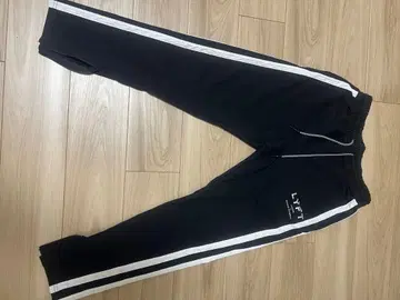 [컨디션 최상] LYFT 로고 조거 팬츠 블랙