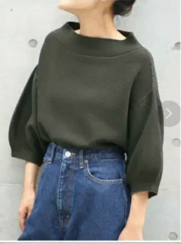 Spick and Span 볼륨 슬리브 니트